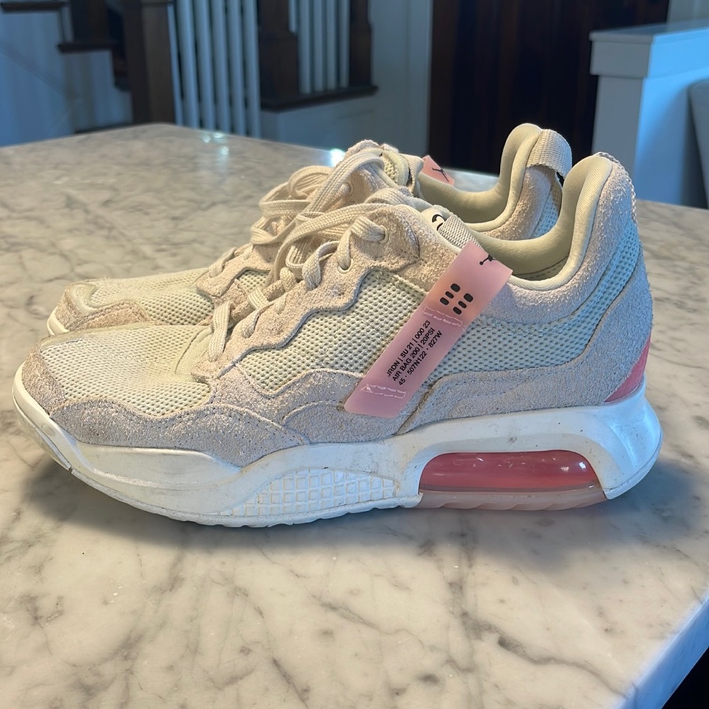 Air Jordan